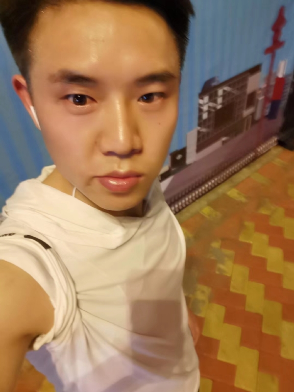 小雷的第一张照片--黔西交友中心